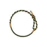 Темно-зеленый