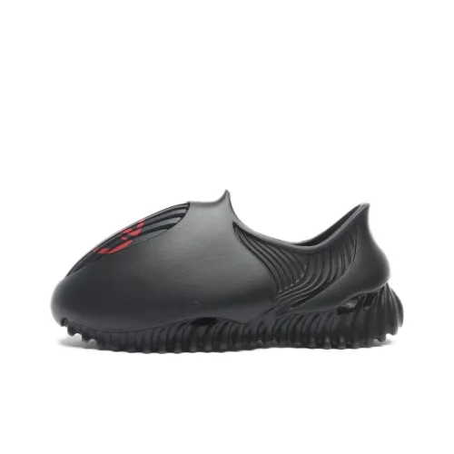 BBB x GENEGG Foam Runner Кит Обувь Сабо Унисекс Черный Красный