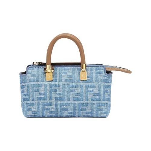 FENDI By The Way Series Деним Сумка через плечо Сумка Mini Женская Светло-Синяя