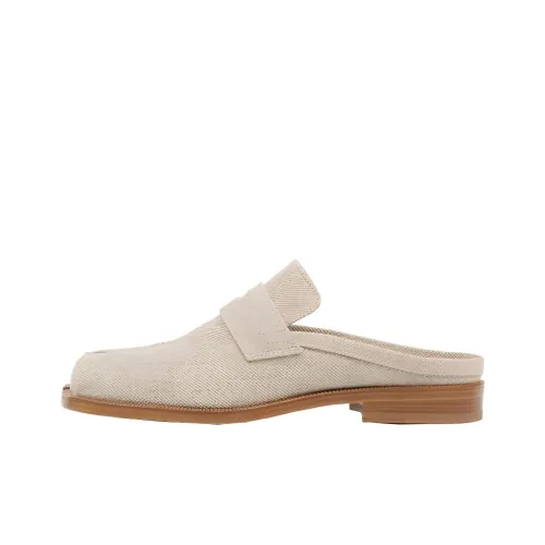 Maison Margiela Tabi Домашние тапочки Женские Бежевый
