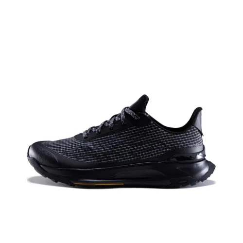 KOLON SPORT Egg Lite Беговые кроссовки Низкий топ Черный Унисекс