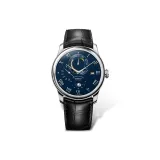 Серебряный корпус, синий циферблат, черный кожаный ремешок
