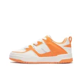 Белый оранжевый