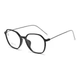 Яркий черный C01