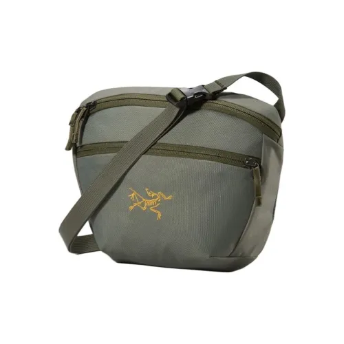 Arcteryx 2,5L Crossbody сумки Полиэстер с тканью из полиэстера Пыльно-зеленый Унисекс