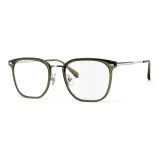 Оливковый зеленый