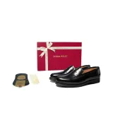 Коробка черного цвета