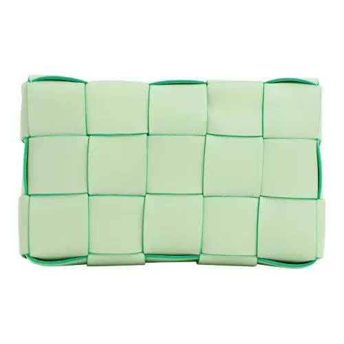 Bottega Veneta Cassette Сумка из кожи буйвола Tofu Сумка через плечо Сумка на плечо Женская Зеленая