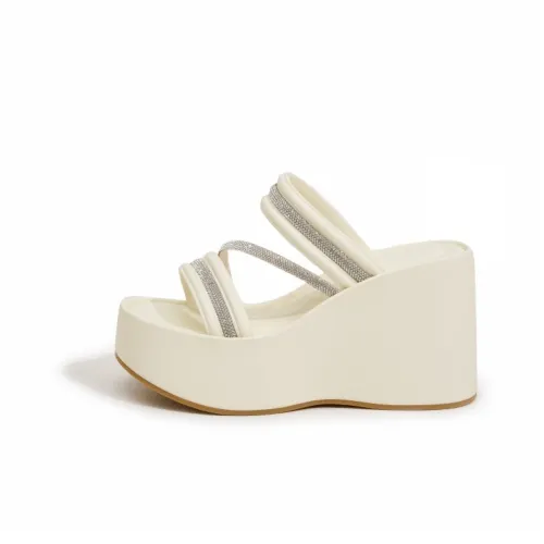 MILANLIANGE Cut Out Стразы Противоскользящие Устойчивые к истиранию Устойчивые к запахам Тихие Шлепанцы 10 см Женские