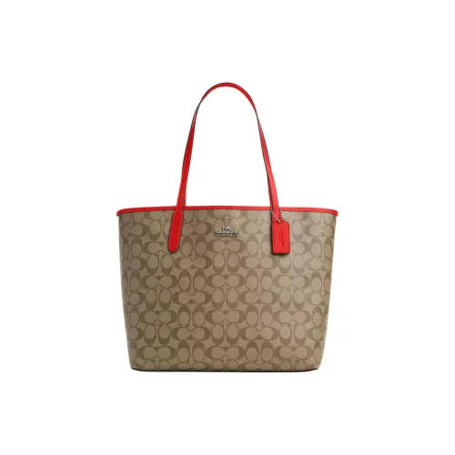 COACH Городские Сумки через плечо Женские