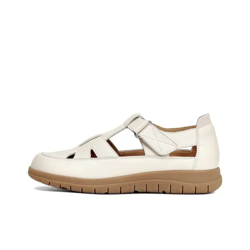 PT'SON Сандалии в римском стиле Женские