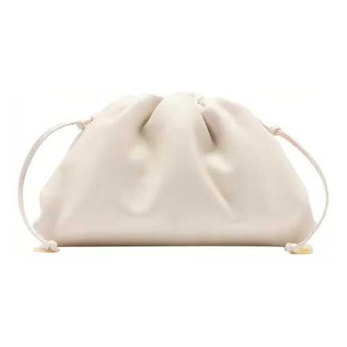 Bottega Veneta Гладкая Телячья Кожа Облачная Сумка Клатч Мини Женская Белая