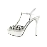 Серебристый