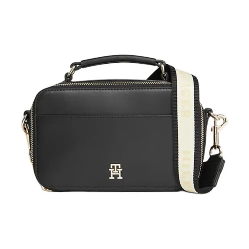Tommy Hilfiger Сумки Черные Женские