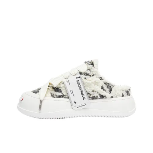 SMILEREPUBLIC Laugh Series Low-Top Canvas Shoes Black/White Unisex  
SMILEREPUBLIC Laugh Series Низкие кеды Черный/Белый Унисекс