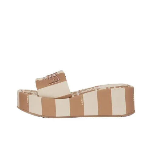 FENDI Шлепанцы Женские Бежевые