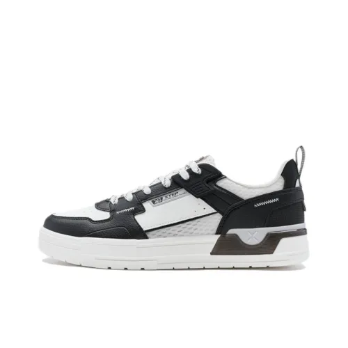 XTEP Fission Аbrasion Resistant Низкие Кроссовки для скейтбординга Мужские Черно-белые