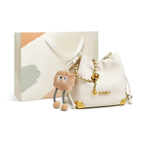 15 MINS Сумки через плечо Женские