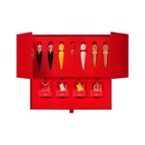 Семь коробок с помадой Подарочный набор Я Любовь на всю жизнь