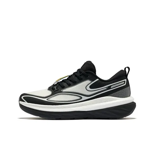 Erke Амортизация Износостойкие Низкие Кроссовки для Бега Мужские Микрокристаллический Белый Jet Черный