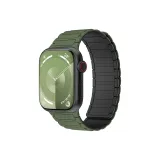 Армейский зеленый и черный.