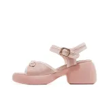 Светло-розовый