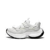 Винтажный белый