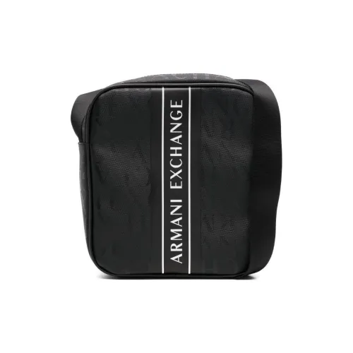 ARMANI EXCHANGEAE ПУ (полиуретан) Сумка через плечо Сумка на плечо Мужская Черная