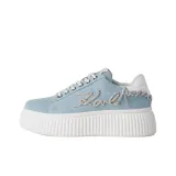 Светло-голубой