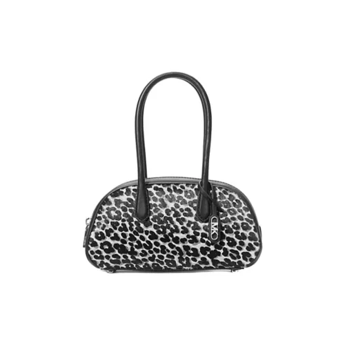 MICHAEL KORS Сумка маленького размера из кожи теленка женская черная