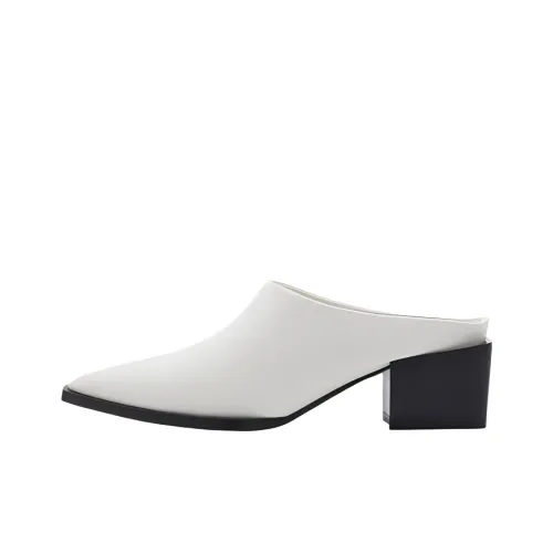 CINDY C ERIC Домашние тапочки Женские Белые