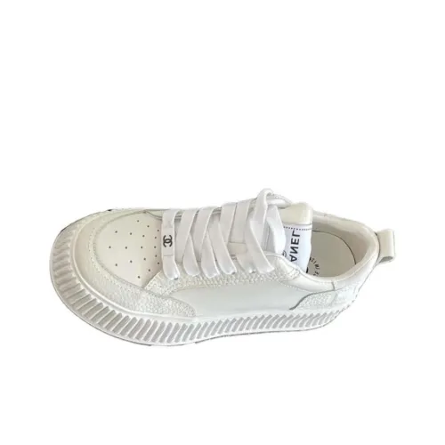 CHANEL Низкие кроссовки для скейтбординга Женские Белые