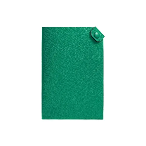 HERMES Тармак Эпсом Телячья кожа Паспортный держатель Маленький Унисекс U4 Vert Вертикальный Dazzling Зеленый