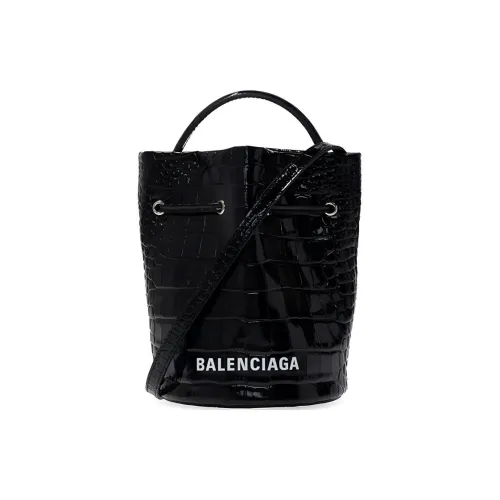Balenciaga Сумка из коровьей кожи ведрообразной формы сумка сумка через плечо сумка через плечо женская черная