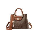 Коричневый