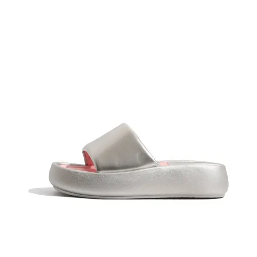 FANNAISHI Слипоны Женские