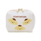 Светло-желтый