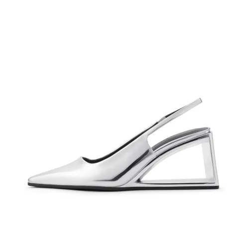 CHARLES KEITH Маленький Charles Keith Gothic Style One Ремень Сандалии 7,6 см Женские Серебряные Черная Коробка Черный