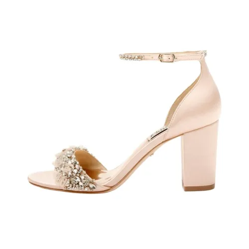 Badgley Mischka FINESSE One Sandals с ремешком 7,5 см женские шампанское золото