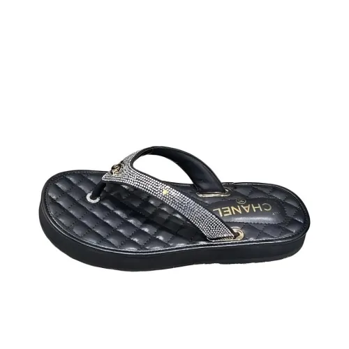 CHANEL Шлепанцы Женские