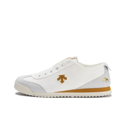 DESCENTE Chron Casual Low Top MU Gravel Brown Women's