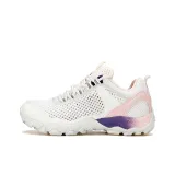 Слоновая кость светло-розового цвета