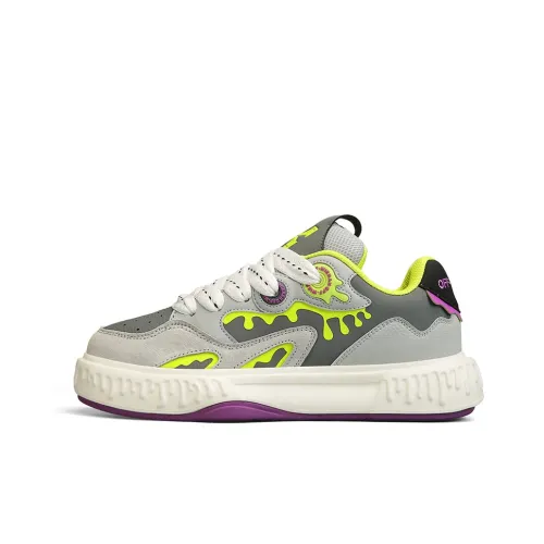 Off WIERAH Скейтборд Кроссовки Низкие Серые Мужские