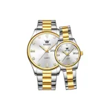 Стальной ремешок с белым циферблатом.