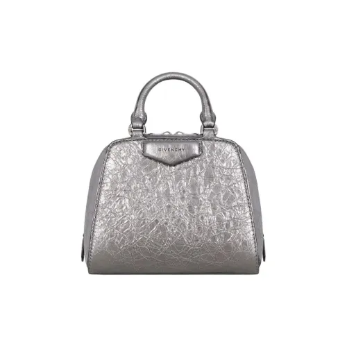 GIVENCHY Antigona Ламинированная овечья кожа Сумка через плечо Сумка Women's Silver Серый