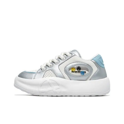 Acupuncture Низкий топ Повседневная обувь Унисекс Кристалл Серебряная коробка