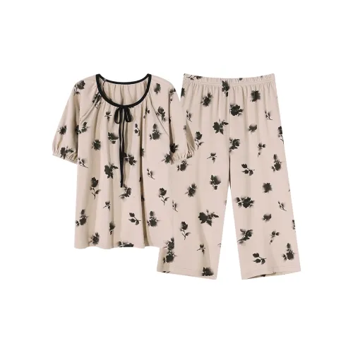 The Story Of The Flower Season Пижамный комплект Женские Хаки