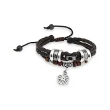 Браслет с четырехлистным клевером