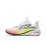 Белый и оранжевый