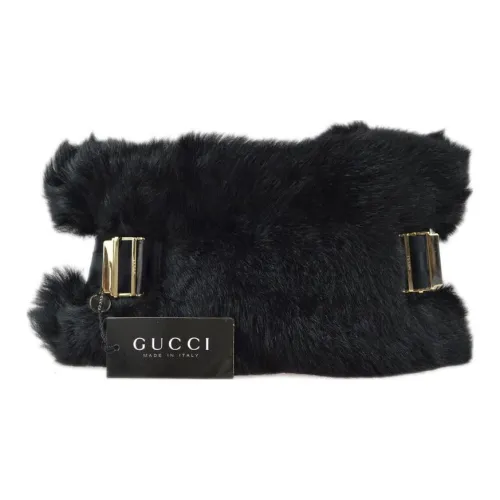 GUCCI Шали Женские